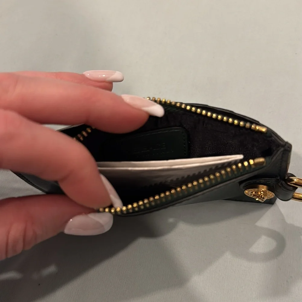 Versace Green Tag Zipped Card Holder *USED ONCE*